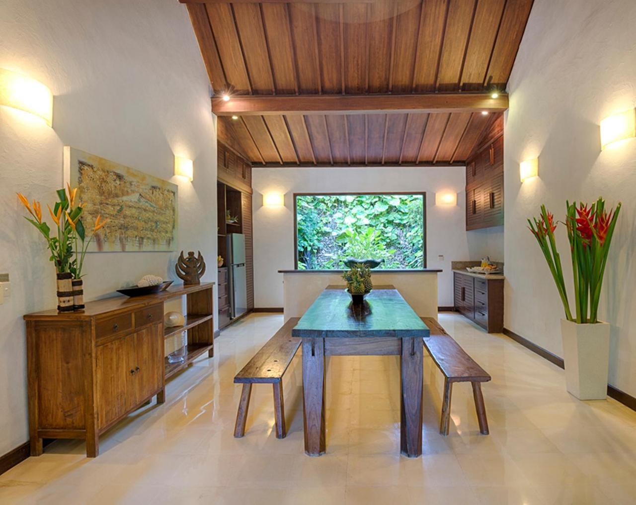 วิลลา กูบู ซมินญะก์ Villa เซมินยัค ภายนอก รูปภาพ
